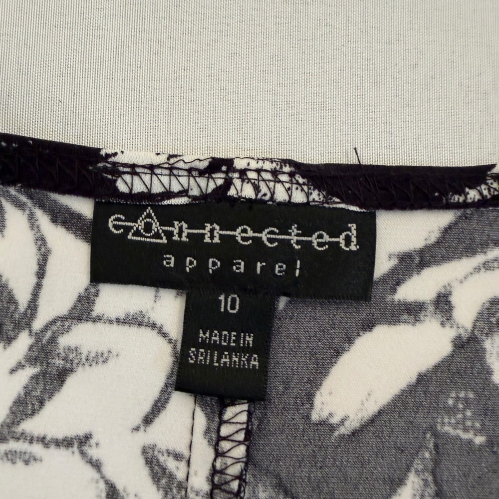 Connected Apparel Womens Floral Faux Wrap Dress Black White V-Neck Size 10 - Picture 7 of 10